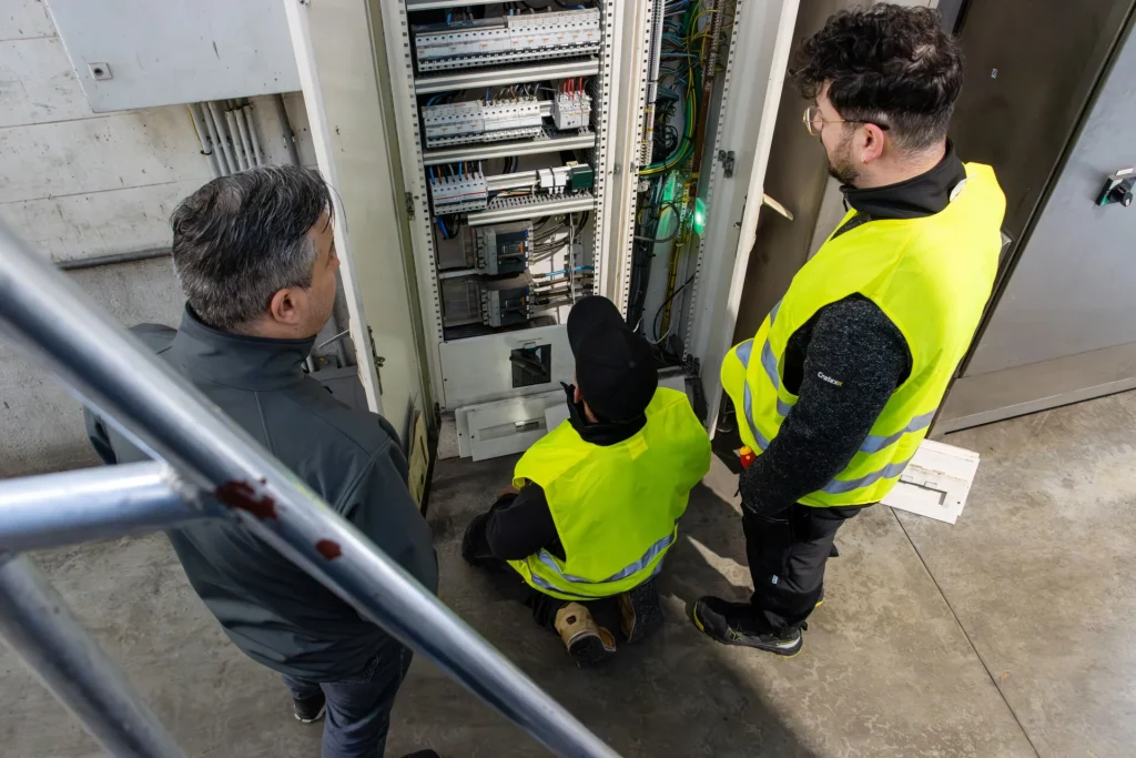 Laadpaal installatie bij meterkast